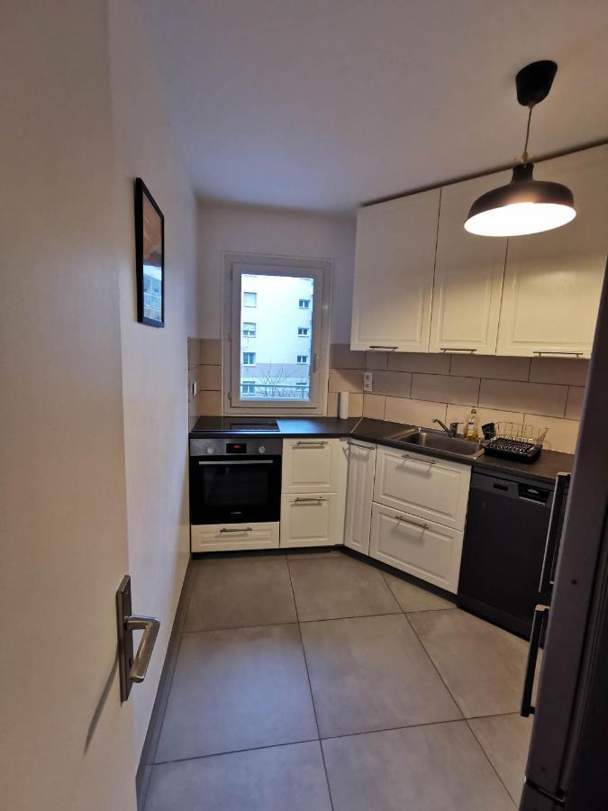 Appartement Proche Disneyland & Paris - 20 Minutes - Proche Gare Rer Noisiel Exterior foto