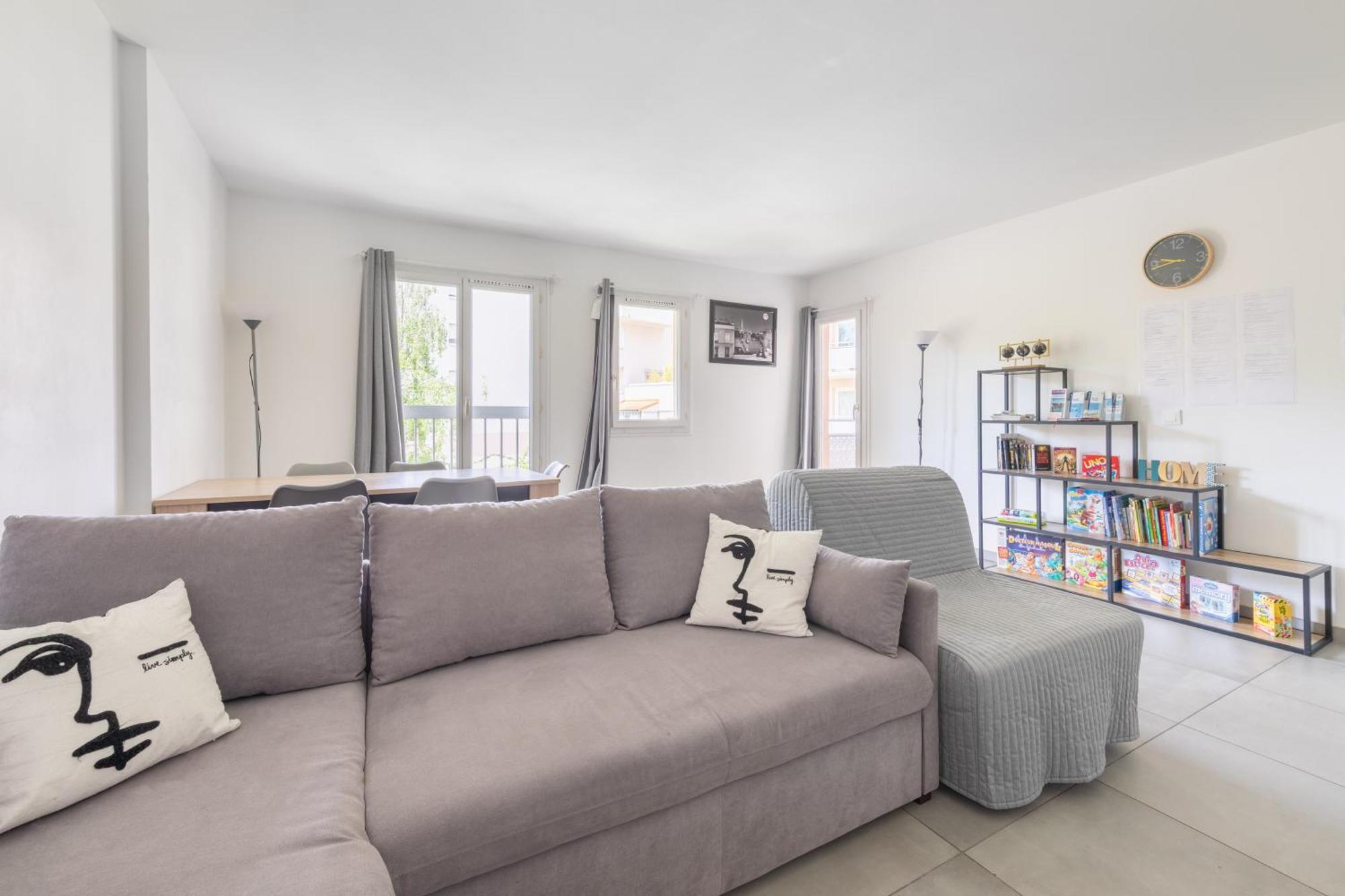 Appartement Proche Disneyland & Paris - 20 Minutes - Proche Gare Rer Noisiel Exterior foto